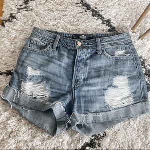 Hollister High Rise Mom Shorts